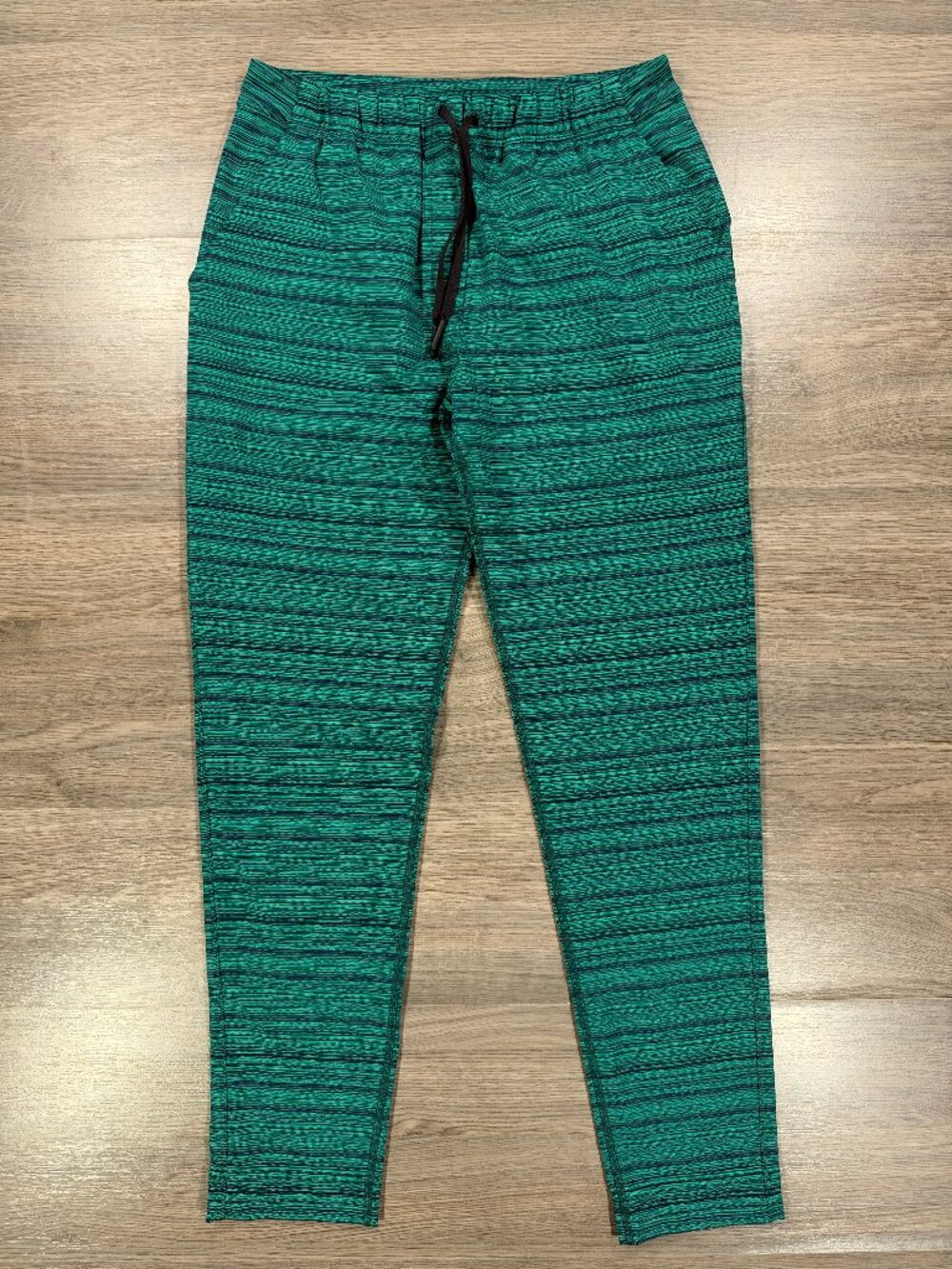 Lululemon Women's Jet Crop Pants - Green